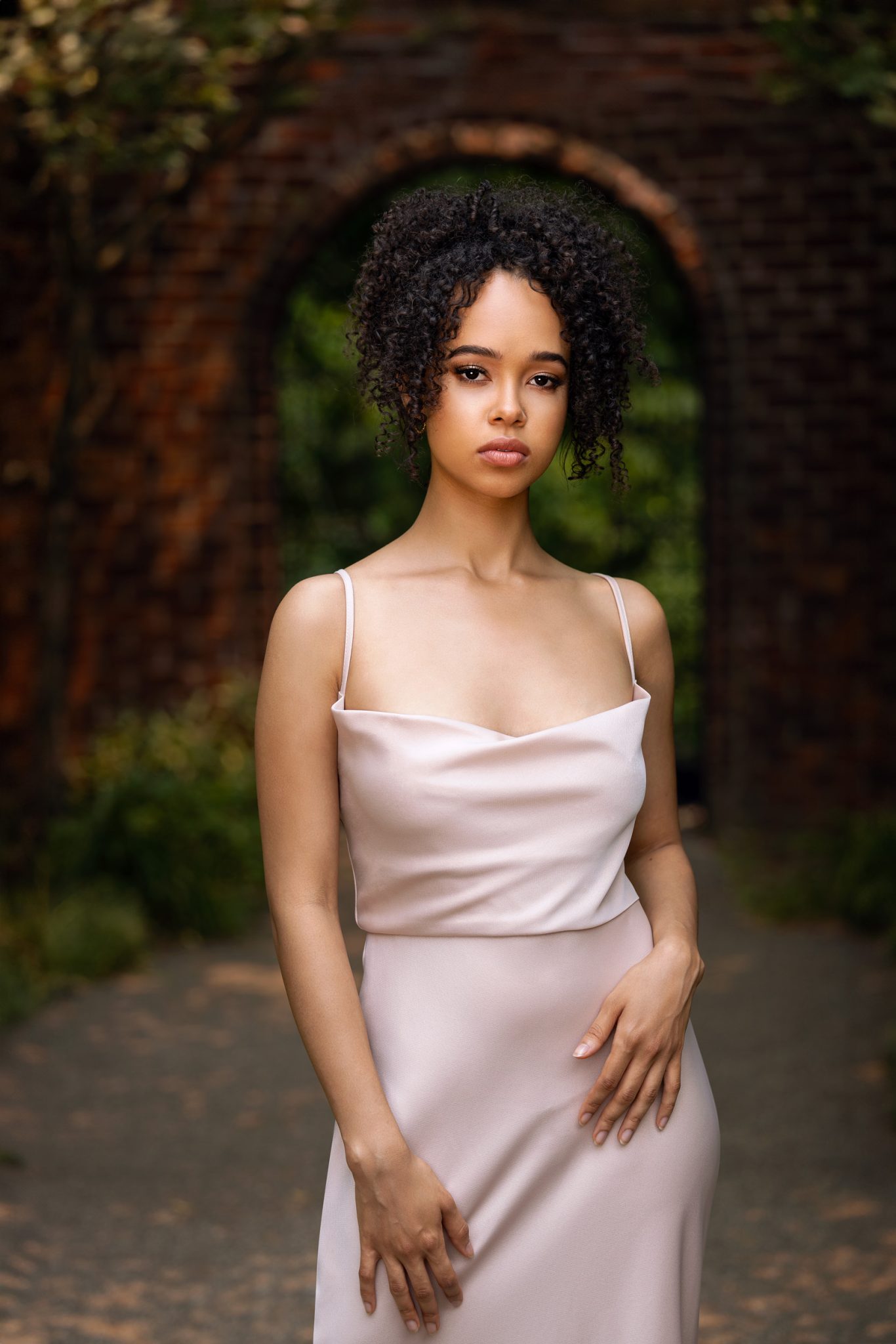 Natural light using Collapsible 5-in-1 Silver Reflector