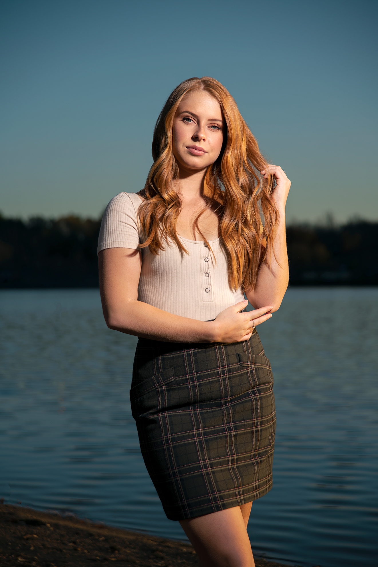 BeautyDishVsHardReflector_1 FJ200 With Reflector