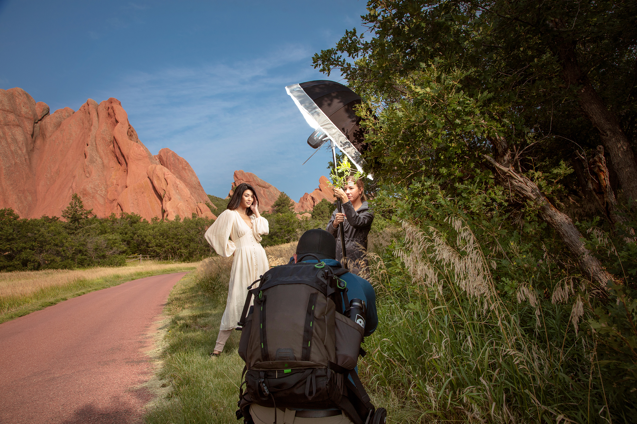 BTS of FJ400 with 43” Deep Silver Umbrella BTS of FJ400 with 43” Deep Silver Umbrella