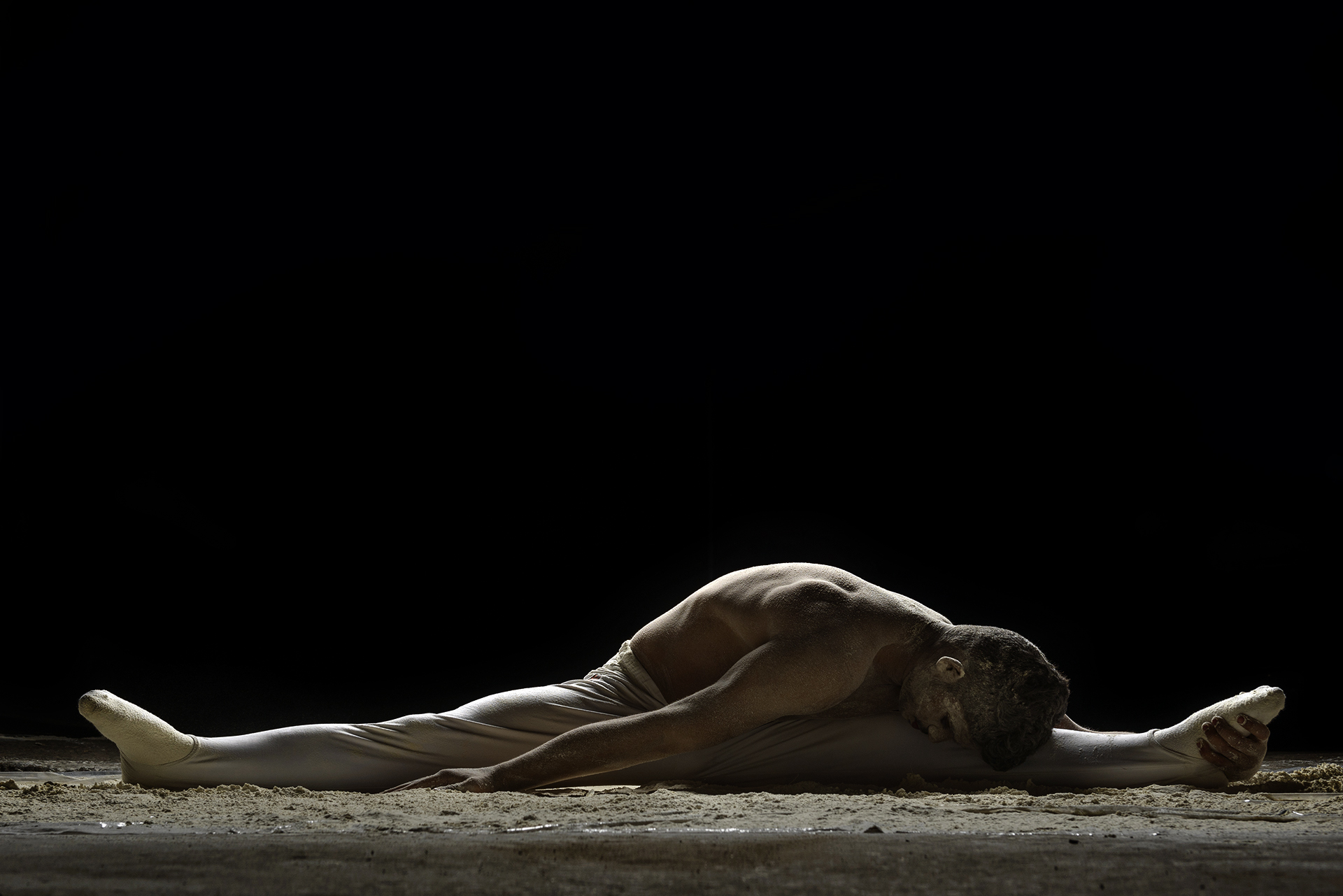 Direct Light with Yousef AlMasoud Direct Light with Yousef AlMasoud