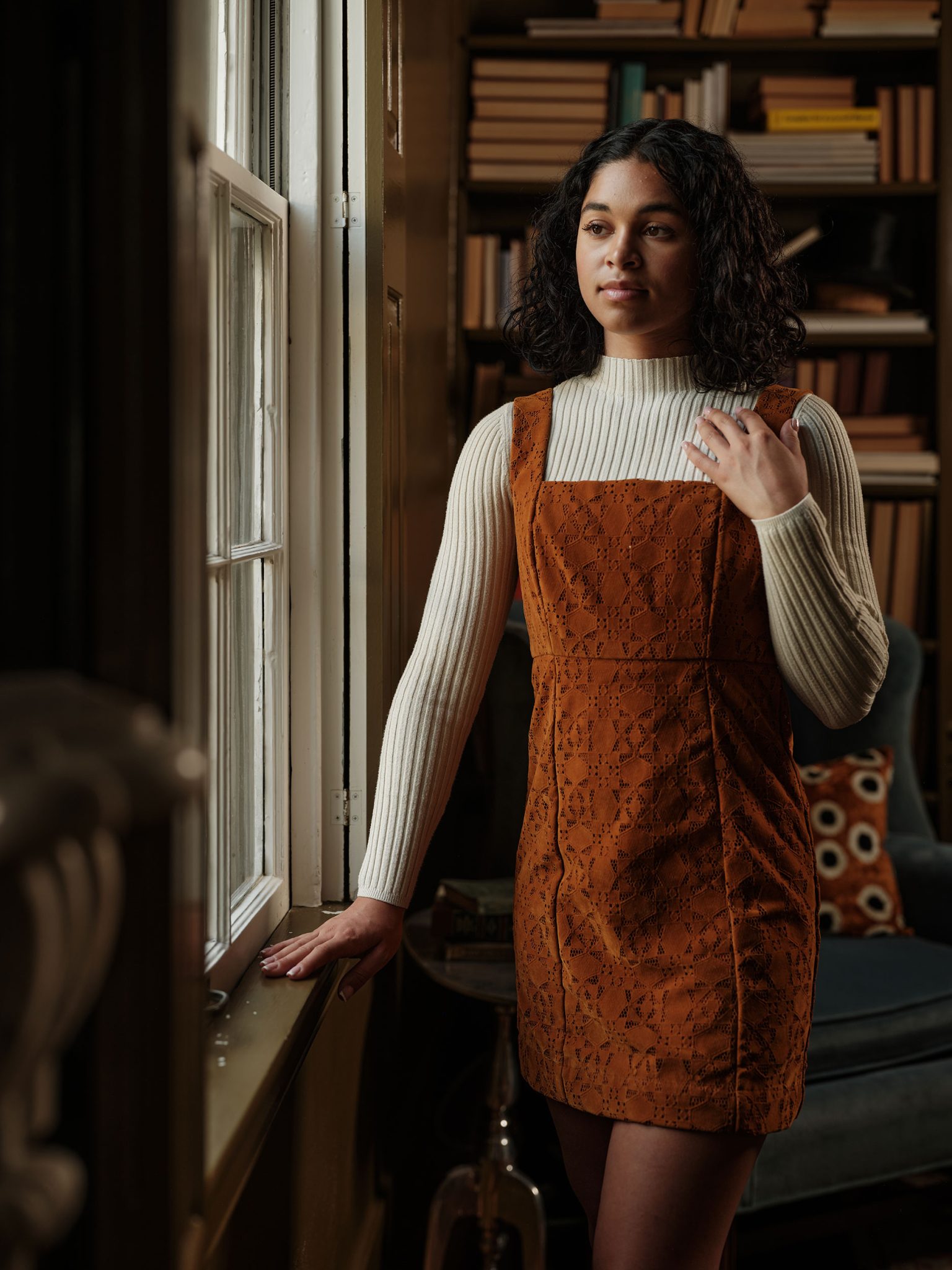Flash Added for Background Details Adding the FJ400 II off-camera flash brings depth and separation to the image.