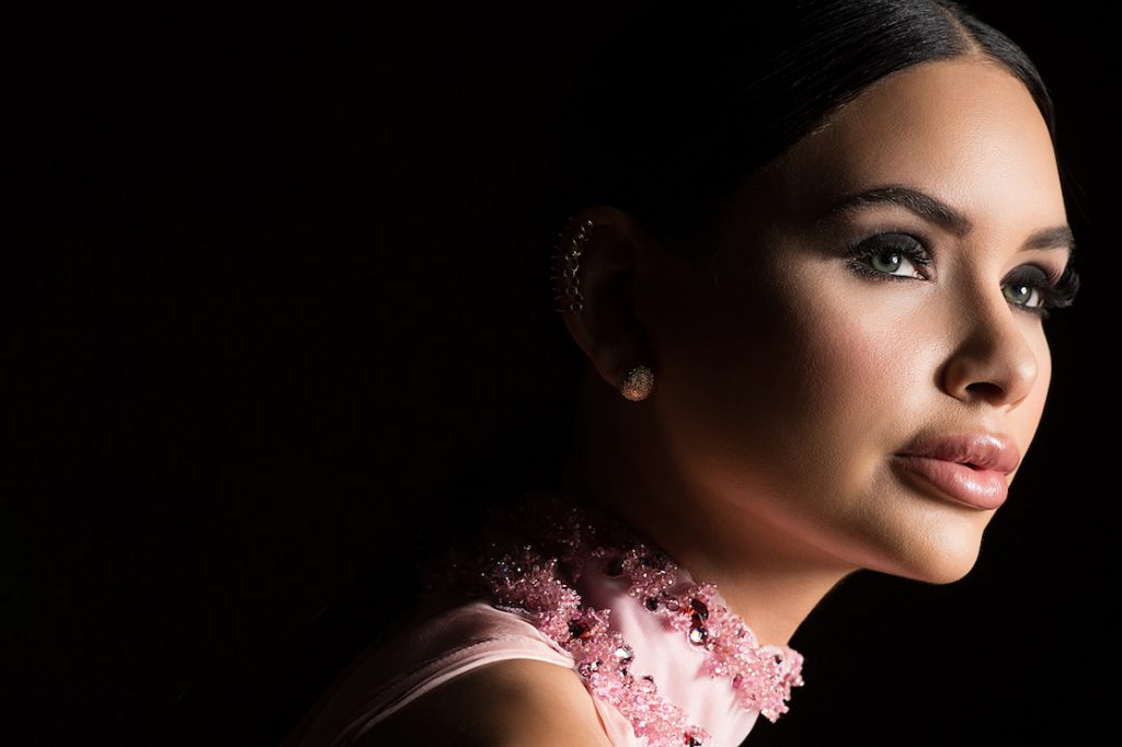 Octabox vs. Parabolic Softbox for Fashion Photography feat. Jerry Ghionis