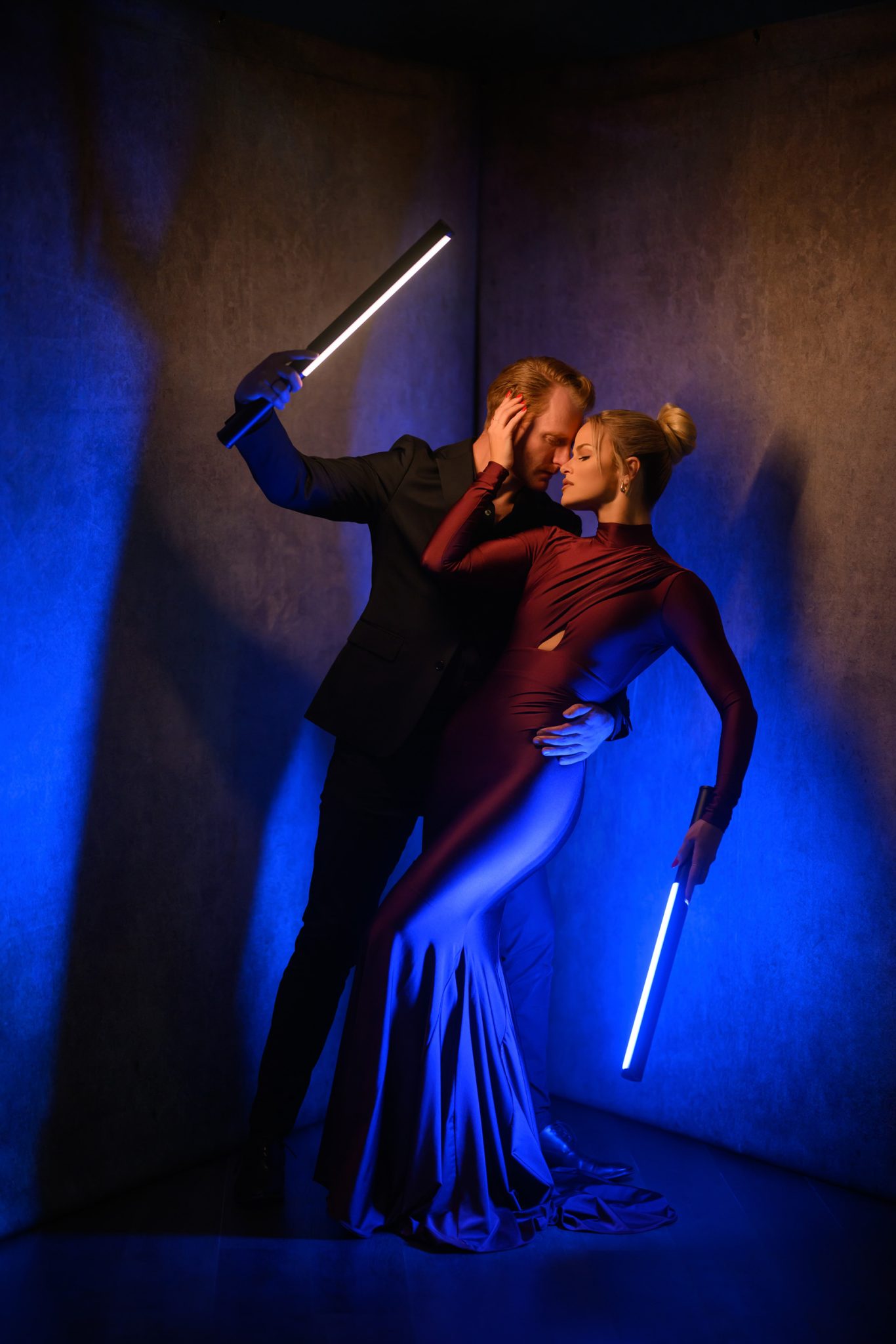 Studio Couples Portrait Lit with Warm and Cool Tones Using Ice Light 3 RGBWW Studio Couples Portrait Lit with Warm and Cool Tones Using Ice Light 3 RGBWW