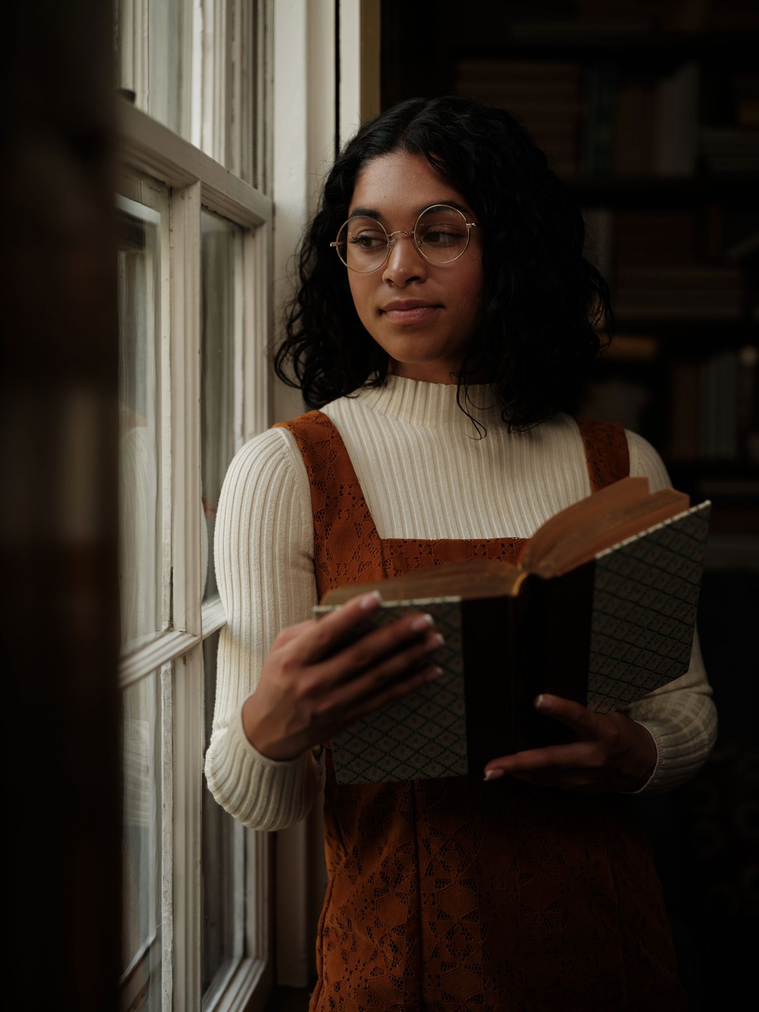 Subject Lit with Window Light and Light from FJ400ii Recreating natural window light with the Westcott FJ400 II strobe