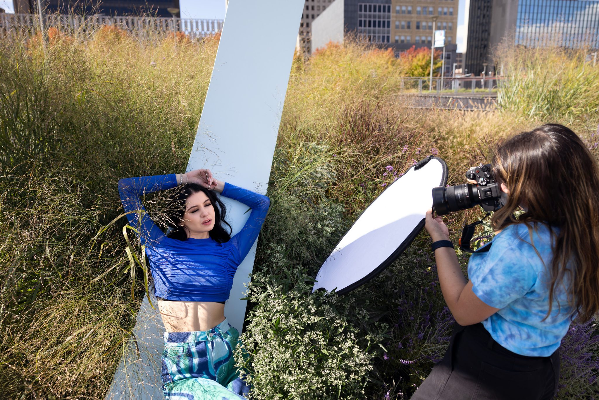 photographing a model using a white reflector
