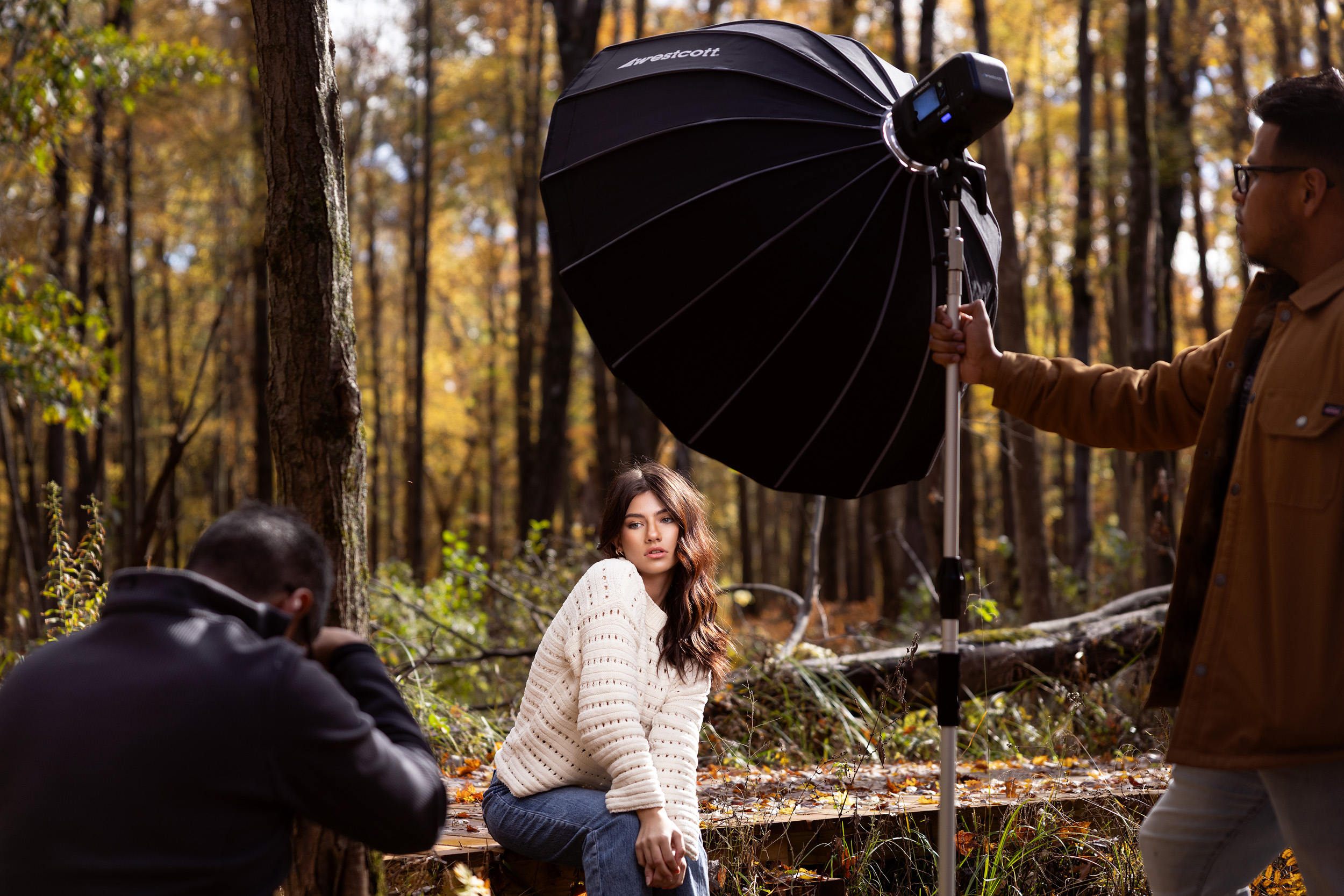 Behind the scenes with the FJ250 mounted with a Paint Pole Adapter for a portable outdoor lighting setup.