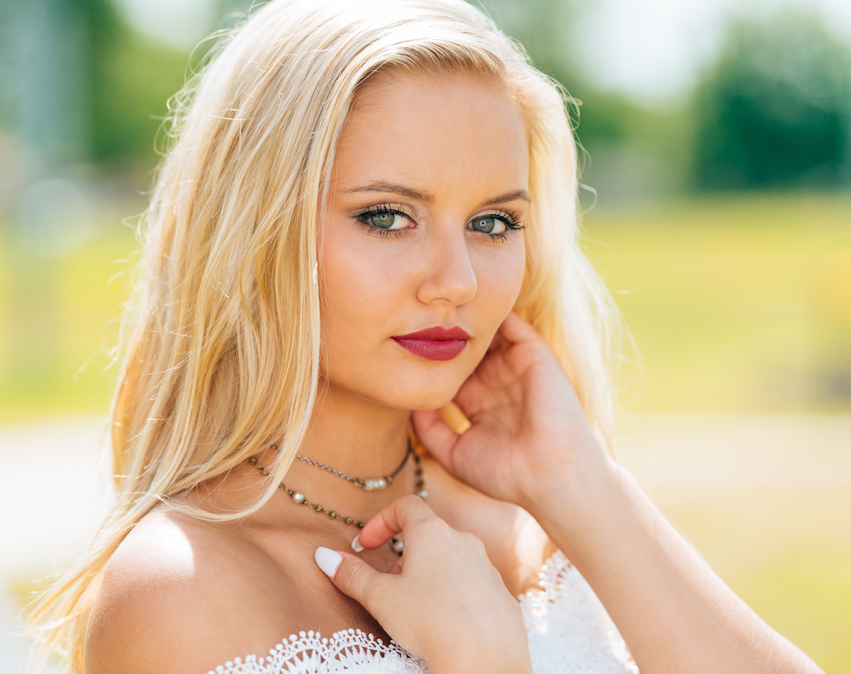 Reflector Photography: How to Use a Reflector for Stunning Portraits