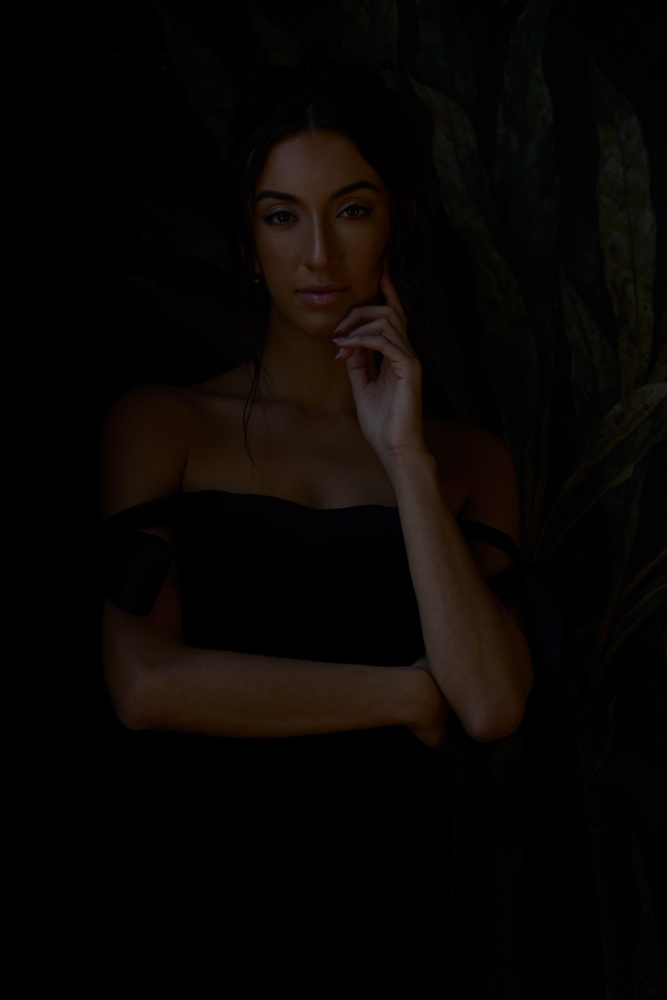 Photo without V-Flat, dark without any bounced light